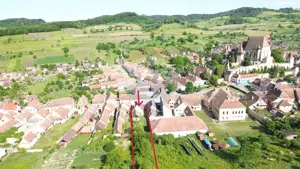 Casă săsească tradițională în inima Biertanului – potential remarcabil - imagine 5