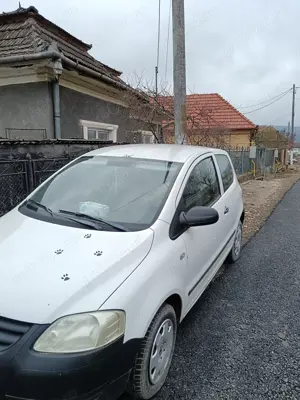 Dezmembrez sau vând volswagen fox 2008  - imagine 3