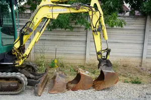 Miniexcavator Yanmar SV20 2300kg - imagine 2