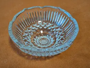 Vechi - Scrumiera mare confectionata din semicristal - veche - imagine 4