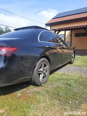 proprietar vand MECEDEZ  E 300 - imagine 8 proprietar vand MECEDEZ  E 300 - imagine 8