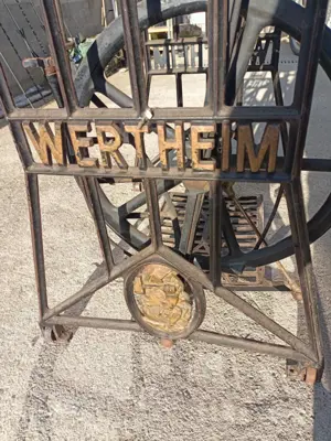 Mașina veche de cusut, marca Wertheim Frankfurth - imagine 4