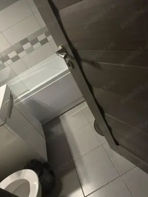 Apartament 3 camere etj 1 Bd Unirii  Sala polivalenta - imagine 4