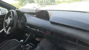 Vând Mazda 3,  an 2019 - imagine 2 Vând Mazda 3,  an 2019 - imagine 2