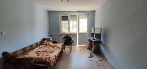 Vând apartament cu 2 camere Rogerius