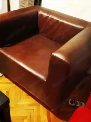 Fotolii moderne si scaune lemn&piele rosie