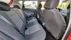 Mică, economică și gata de aventură - imagine 6