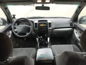 Vând Toyota landcruiser j120 Prado utilitara N1 - imagine 6 Vând Toyota landcruiser j120 Prado utilitara N1 - imagine 6