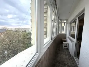 Garsoniera decomadata cu balcon, spatioasa, 42 mp | zona Tei - imagine 7