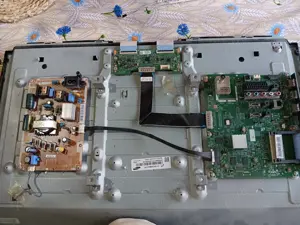 lvds bn96-17116e de pe tv Samsung ue32eh5300 - imagine 3