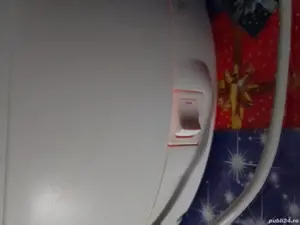 lampa pentru unghii  - imagine 4