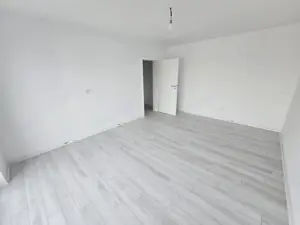 Langa Calea Timisoarei. Bucatarie inchisa. GRADINA PROPRIE. 2 Balcoane  - imagine 2