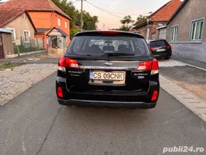 Subaru outback  2.0d 4x4 an 2011,euro 5,manual 6trepte,272000km,înmatriculat in tara!!! - imagine 6