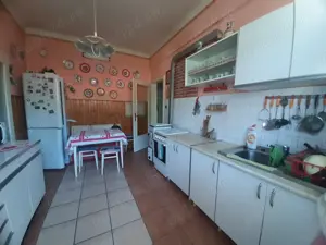 Apartament de 100mp si garaj în zonă centrală  - imagine 3