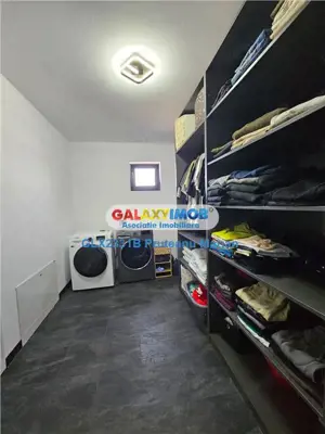 Vanzare casa de Lux cu piscina in aer liber situata in comuna Clinceni - imagine 13