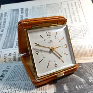 Ceas deșteptător de călătorie SMITHS EMPIRE, vintage, anii 1950   60