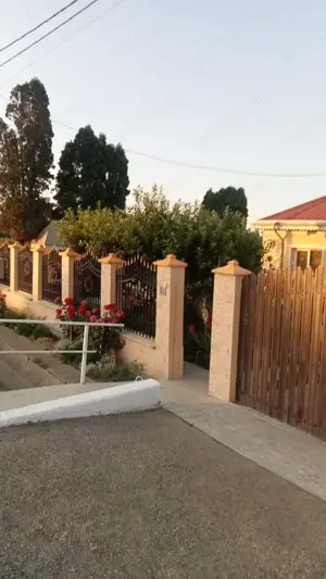 Vand casa din caramida + dependinte + teren 1500m2 in loc. Secuieni Noi, jud Neamt - imagine 4