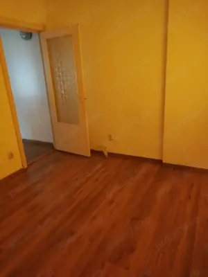 Apartament 3 camere, etaj 2, ultracentrlal Deva  - imagine 16