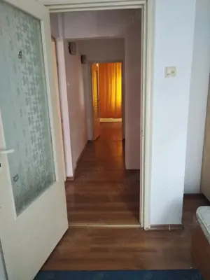 Apartament 3 camere, etaj 2, ultracentrlal Deva  - imagine 15