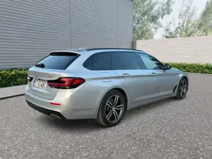 Bmw Seria 5 530e Plug-In Hibrid Luxury Line - imagine 2