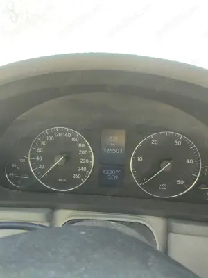 Vând auto Mercedes c220 cdi 2004 326500 km