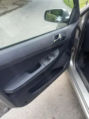 Vand Skoda Fabia kombi 1.4 TDI, an 2006, 1550 euro - imagine 7