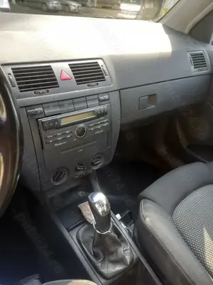 Vand Skoda Fabia kombi 1.4 TDI, an 2006, 1550 euro - imagine 6