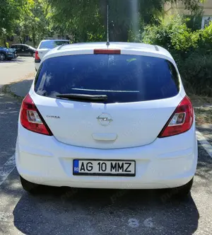 Opel Corsa D 1.4i,16V,100CP, 2010, unic propietar - imagine 3