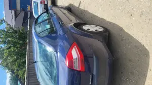 Vând urgent megane berlina