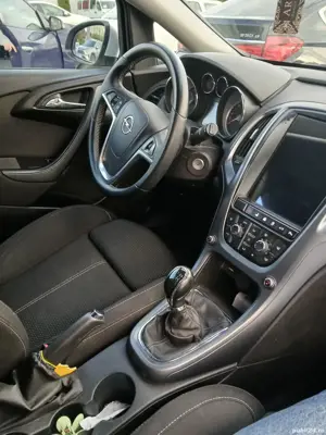 Vind opal astra sport turing an 2016  avariat