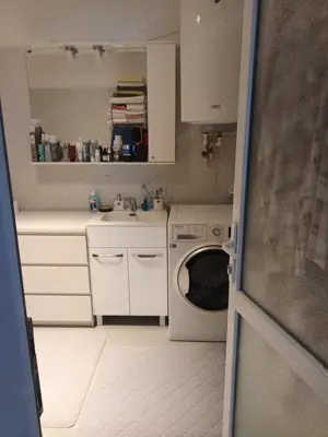 vând casă curte sector 5 - imagine 2