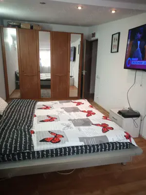 vând casă curte sector 5 - imagine 8