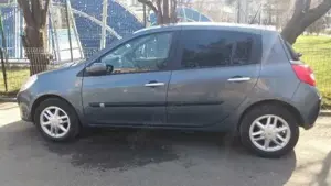 Renault Clio 3 1.5 2008 - imagine 7