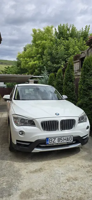 Vând BMW X1 XDrive
