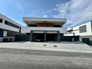 Duplex 4 camere de vanzare Chinteni, Cluj