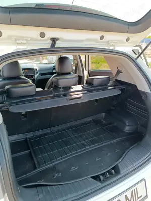 SsangYoung Tivoli 2017 - imagine 9