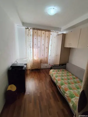 Inchiriez Garsoniera