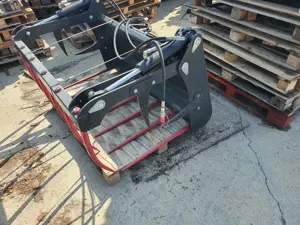 Vând cupă crocodil