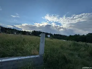 teren de vanzare 32 ari