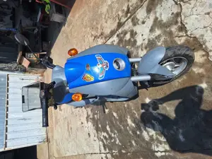 Vând moped PEUGEOT Lydix  - imagine 3 Vând moped PEUGEOT Lydix  - imagine 3