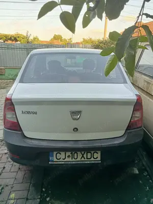 Vând Logan 1.2 din 2012