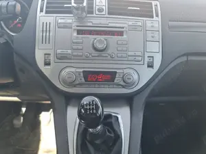 Kuga 2009 2.0L 4X4 - imagine 6