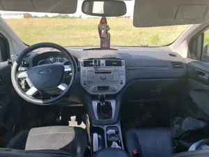 Kuga 2009 2.0L 4X4 - imagine 8