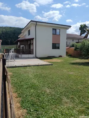 vand casa in Gilau 200 mp 4 dormitoare - imagine 2