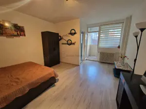 Garsonieră_28 mp_bucatarie inchisa_balcon_metrou Iancului