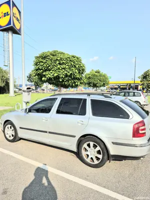 Skoda Octavia 2 Elegance Break - imagine 3 Skoda Octavia 2 Elegance Break - imagine 3