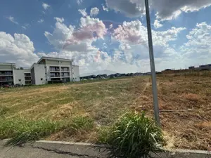 Teren intravilan de 435 m² cu utilități – gata pentru construcție! - imagine 6