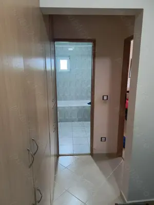 Apartament de vânzare Urlați  - imagine 4