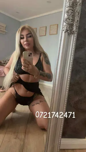 Show Web Dans Nud Incendiar Chef De Distractie Sexting Poze Si Clipuri Deplasari