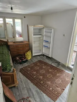 Casă de vânzare, com. Mărăcineni, sat Potoceni, jud. Buzău  - imagine 9